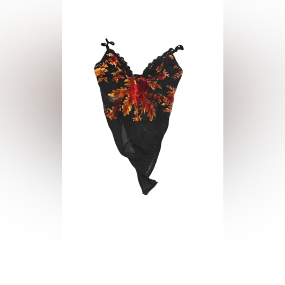 Tiger Mist Women's Printed Velvet Bodysuit Fits Sz XS